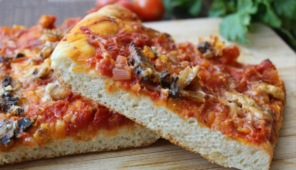 sicílska pizza sfincione